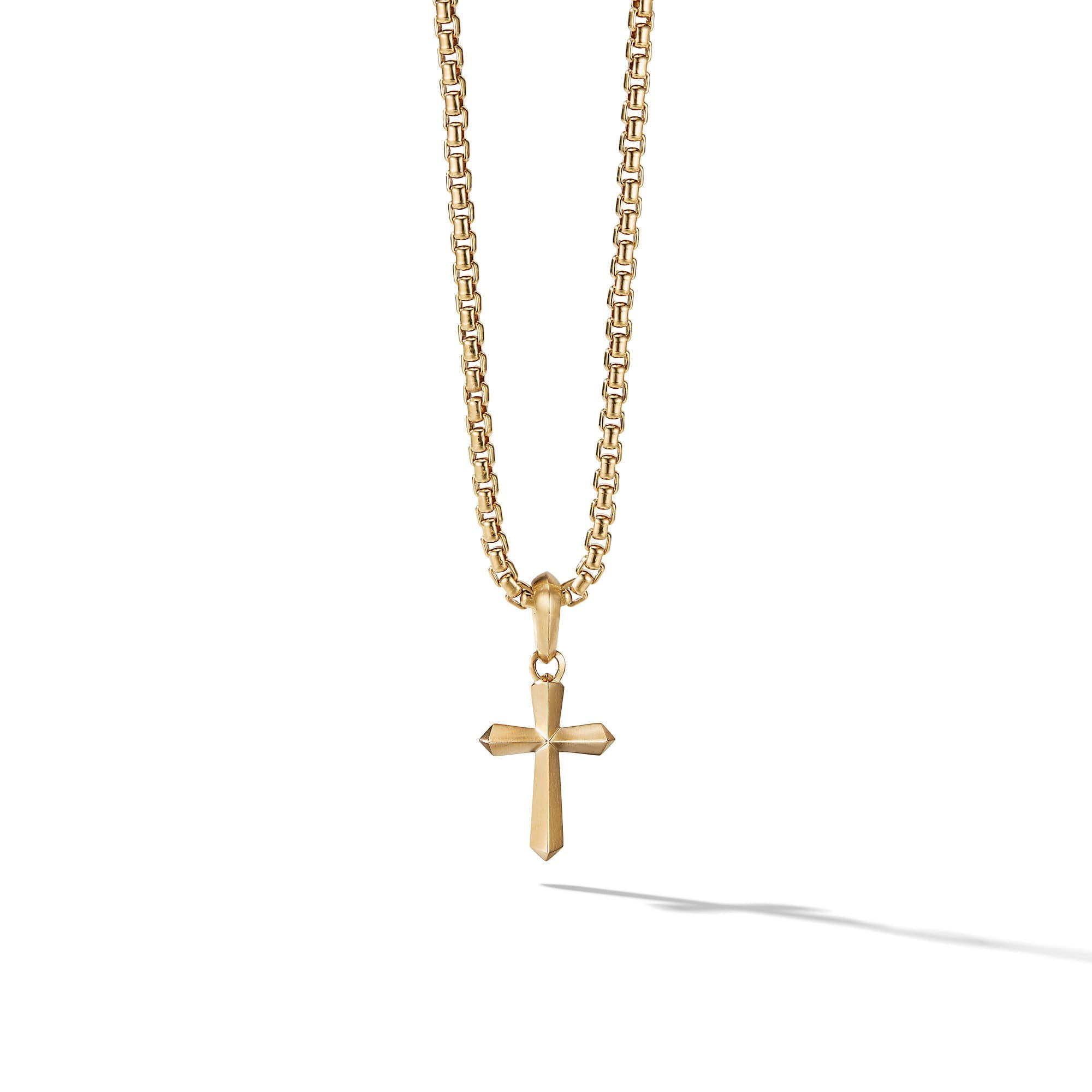 Roman Cross Amulet in 18K Yellow Gold, 19mm