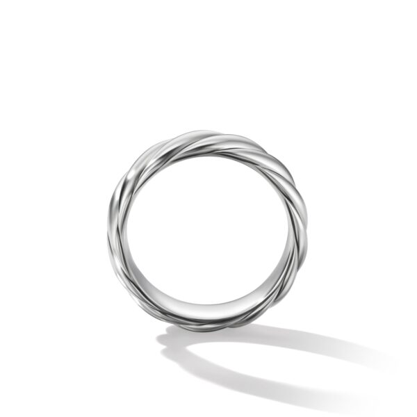 Pyramid Band Ring in 18K Yellow Gold, 8mm - Image 2