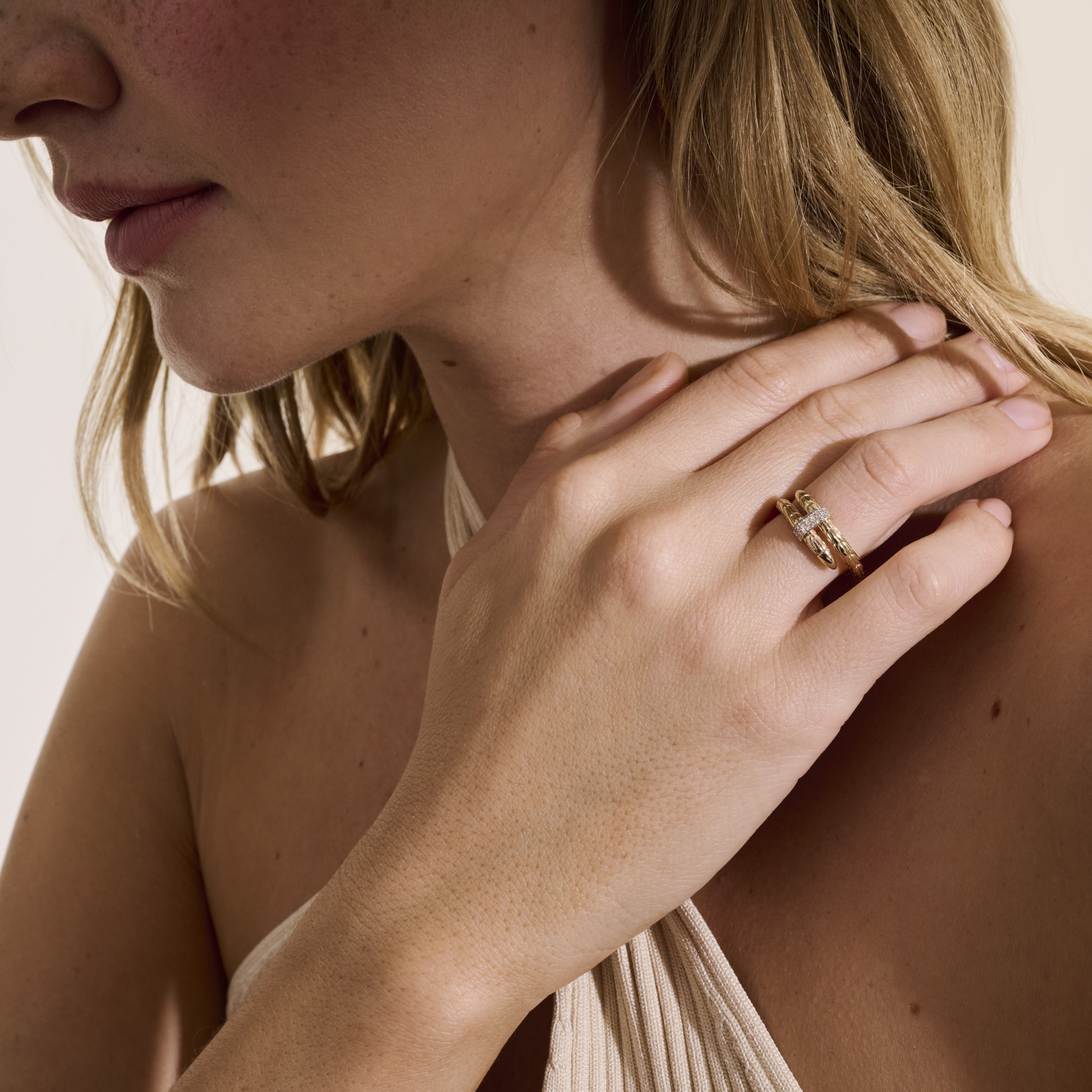 Spear Ring, Gold, Diamonds, Size 7