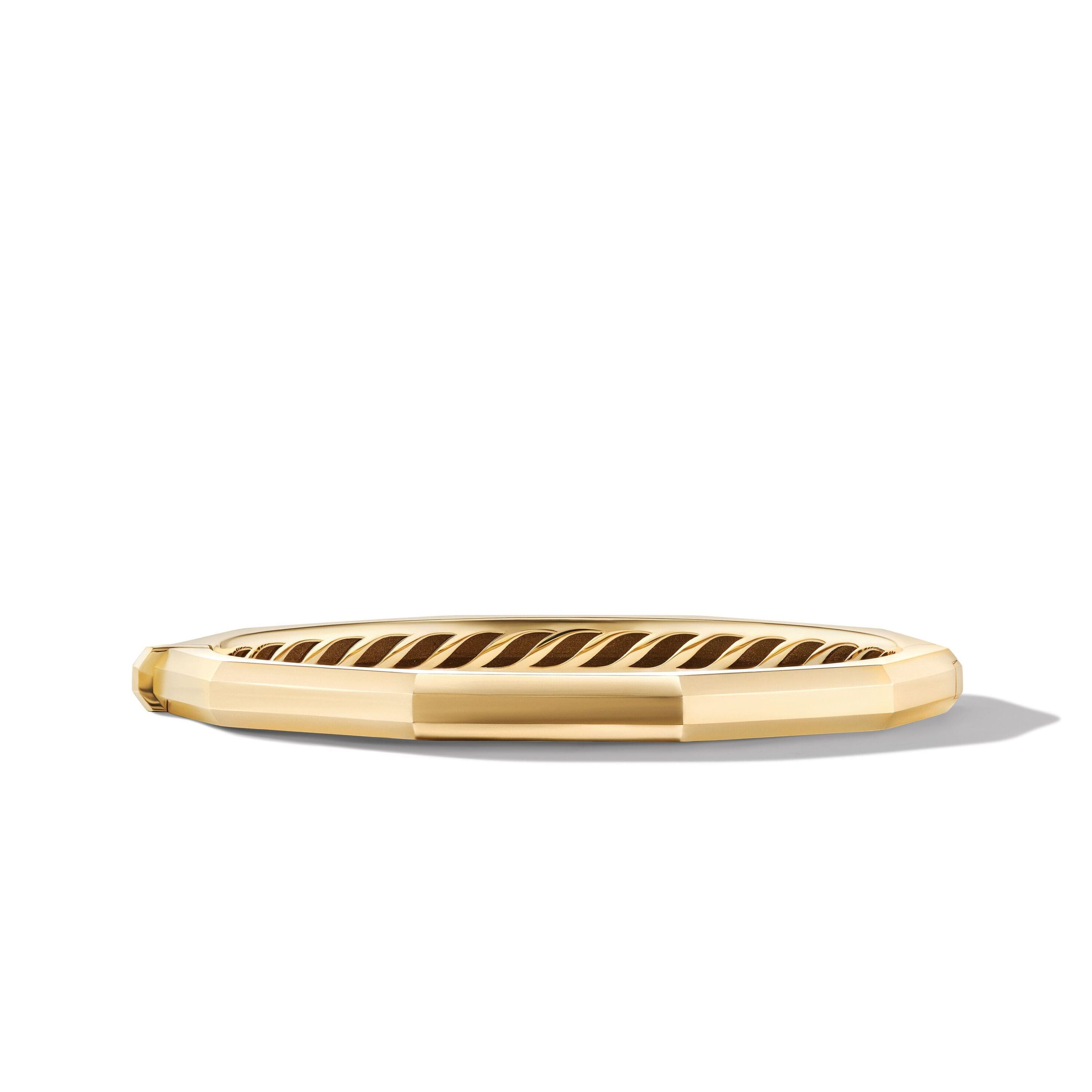 David Yurman Petite Pavé Initial Chain Bracelet in 18K Yellow Gold with Diamond O