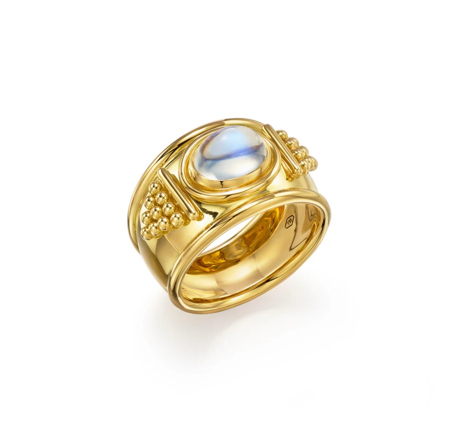 18K Pyramid Band Ring size 8