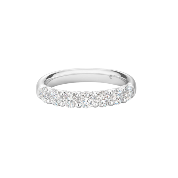 Signature 7-Stone Band
, Size 5