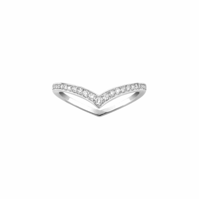 Fiery Pavé Diamond Wedding Ring, size 6