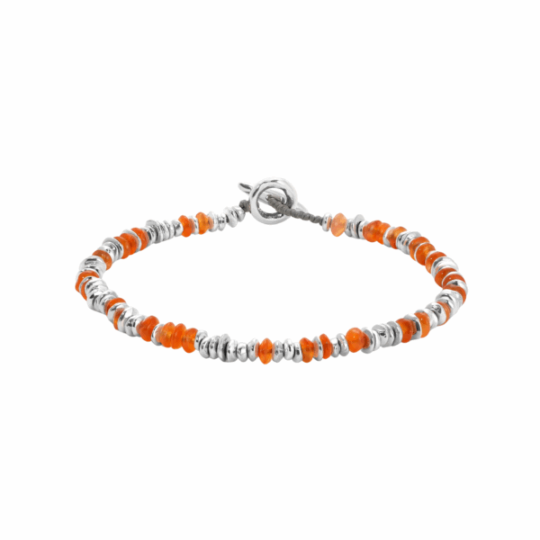 Pilla Bracelet with Carnelian in Medium