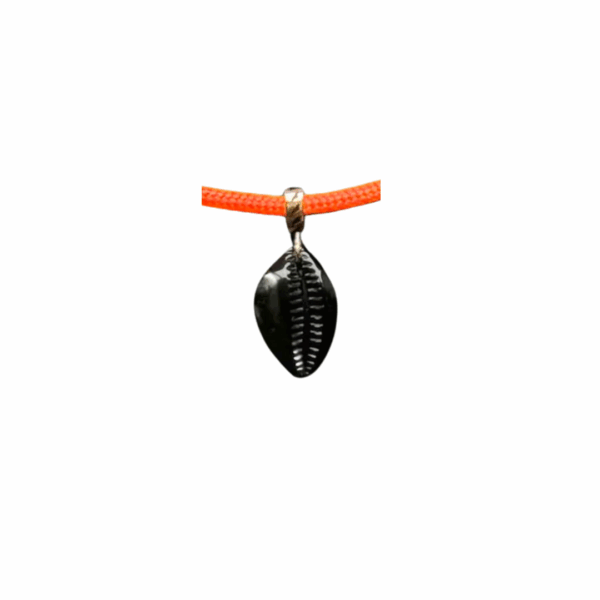 Petite Carved Cowry Onyx Shell