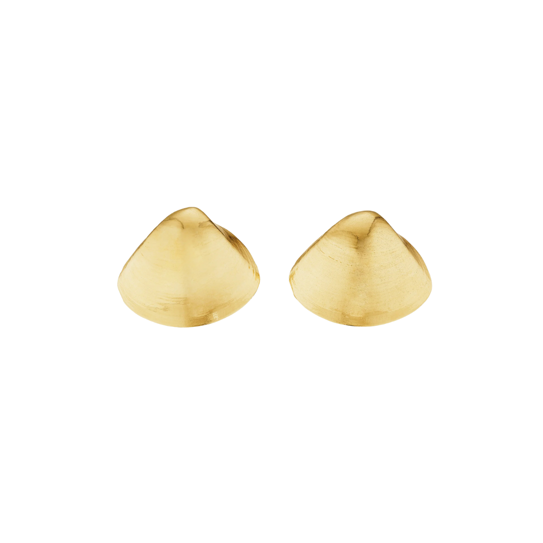 Large 70's Shell Stud Earrings