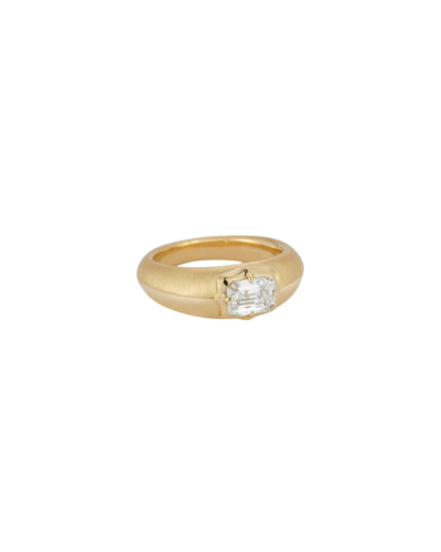 Jade Trau Vanguard Solitaire Signet Ring