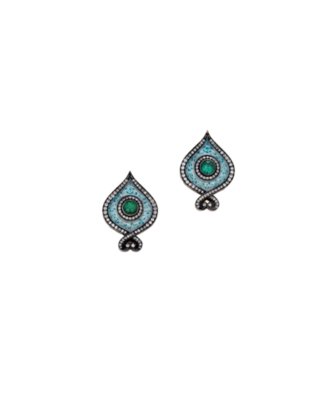 Sevan B?çakç?’s hand-painted spade earrings